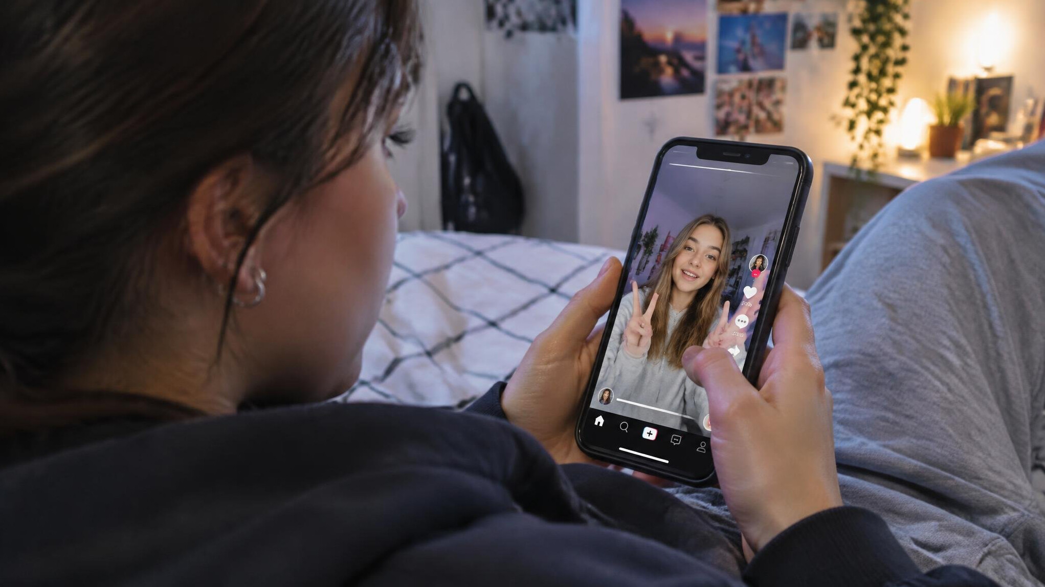 teenager scrolling social media